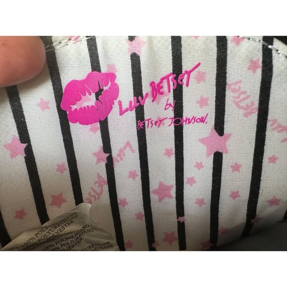 LUV BETSEY By Betsey Johnson Black and White Cat Purse/Wristlet - Picture 10 of 15